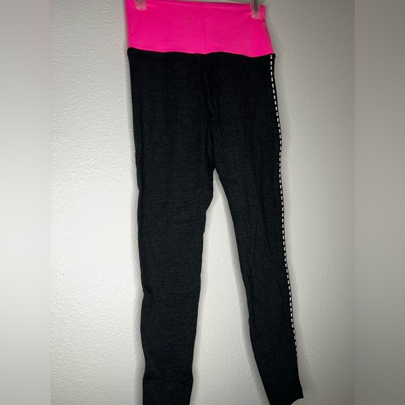 PINK Victoria's Secret Pants - Victoria’s Secret PINK Size Small Yoga Pant Leggings